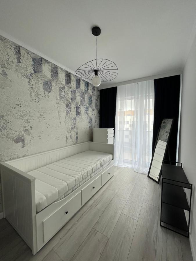 Trzy Pokoje Mieszkanie W Nowej Dzielnicy Wroclawia Apartman Kültér fotó